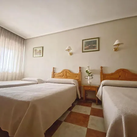 Salvador Hotel Bailén