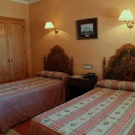 Salvador Hotel Bailén